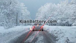 رانندگی آهسته 300x169 آموزش رانندگی در برف و نکات ایمنی خودرو در زمستان