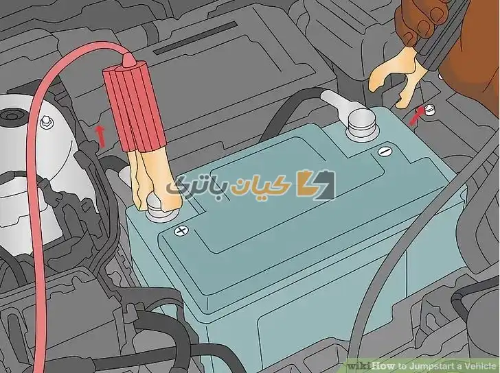 باتری سالم را با جدا کردن کابل مشکی قبل از کابل قرمز جدا کنید.